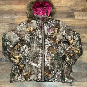 Realtree Camouflage women’s Puffer Jacket with Pink